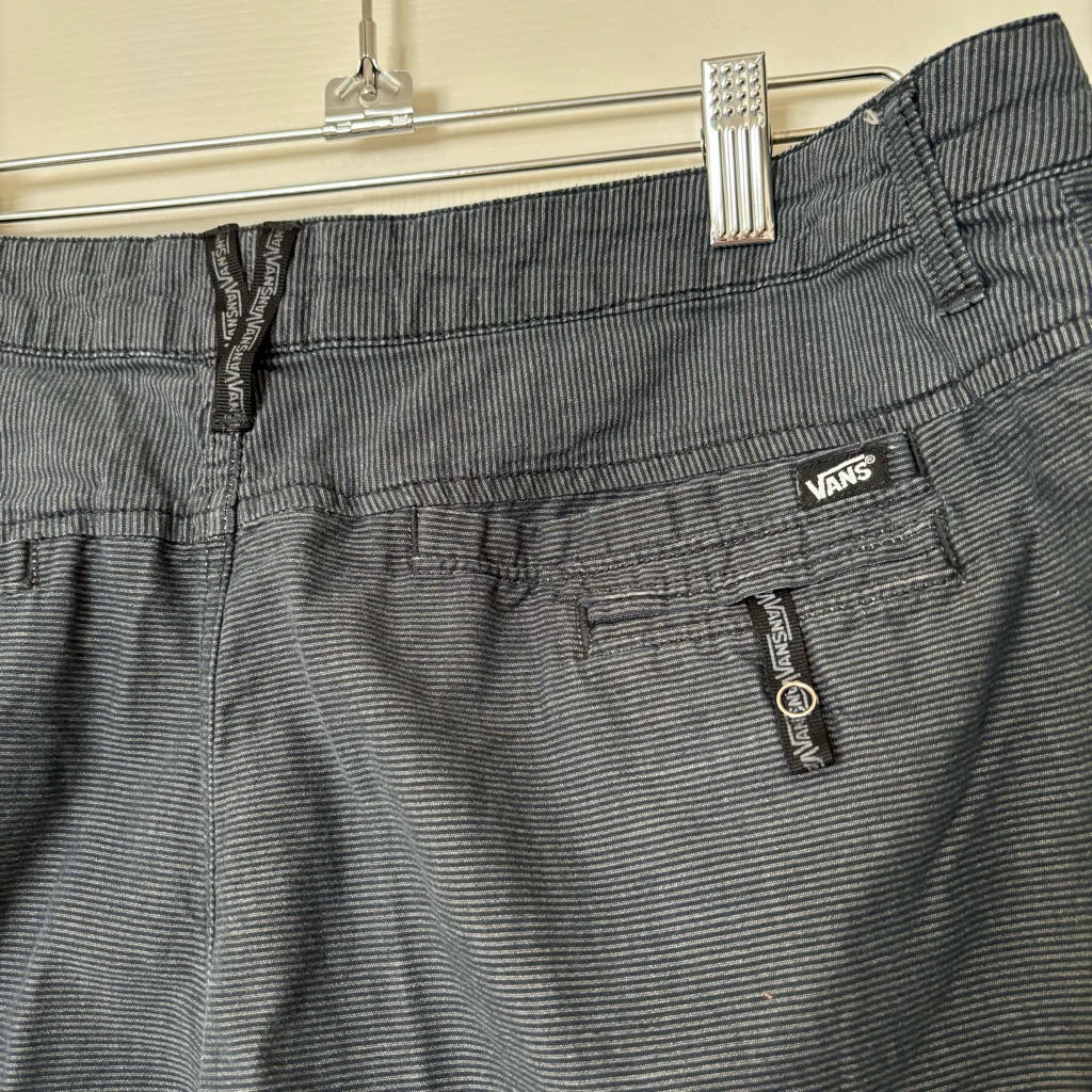 Vans Pinstripe Cotton Shorts Men’s Black/Gray Size 32
